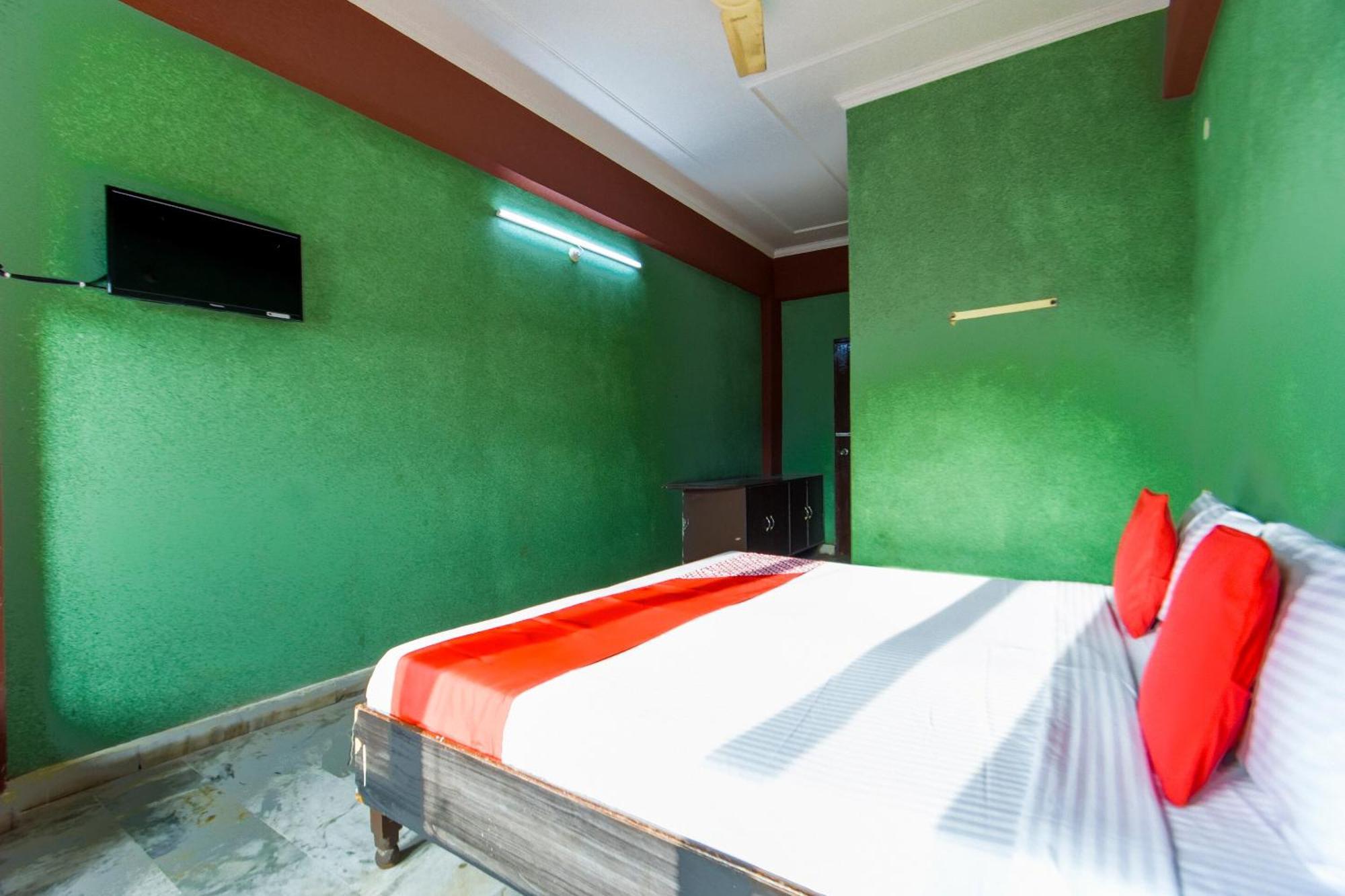 Oyo Flagship Vibes Hotel Nālāgarh Exteriér fotografie